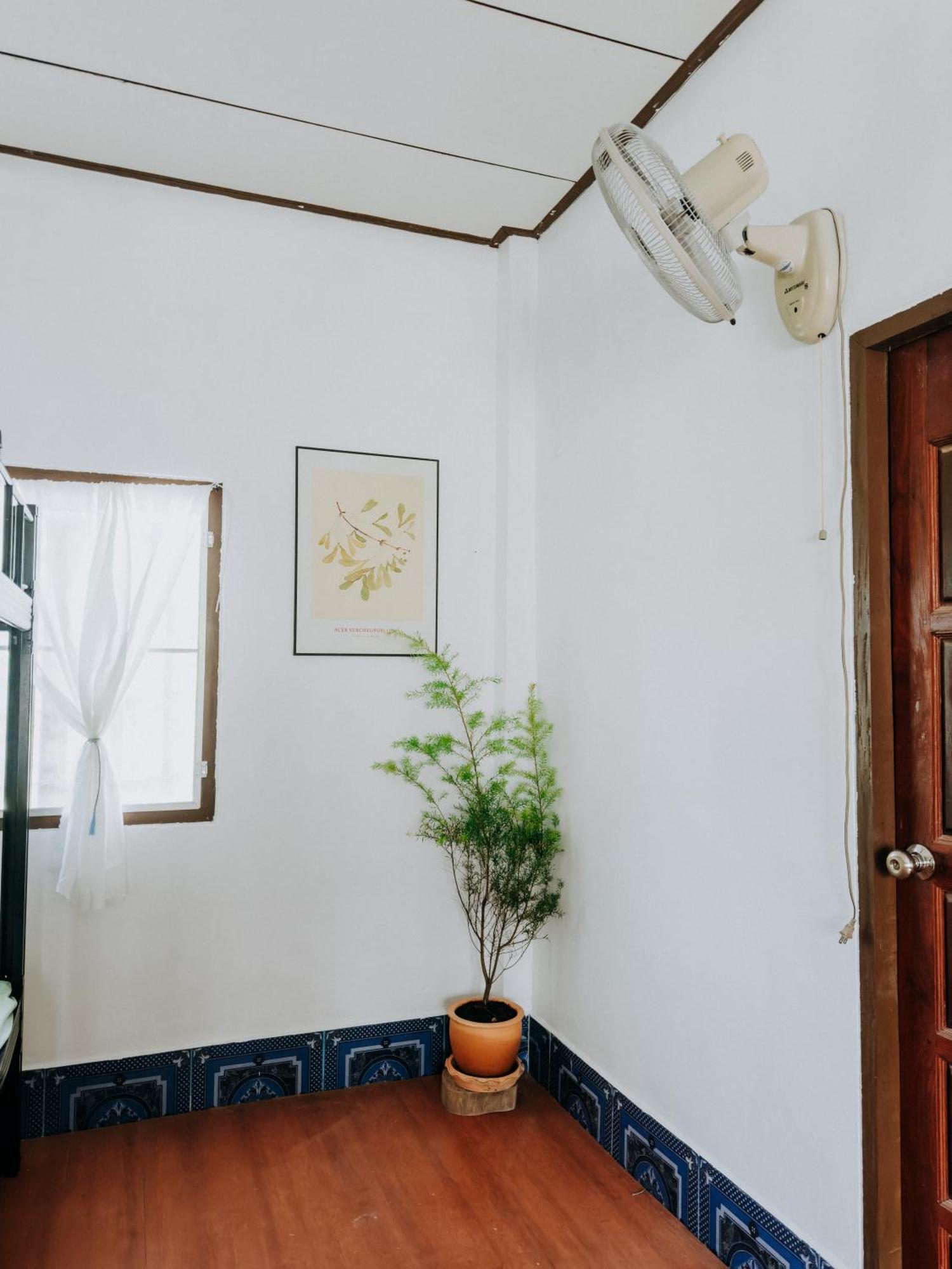 Positive Energy Homestay And Guide In Chiangkhan Chiang Khan Esterno foto